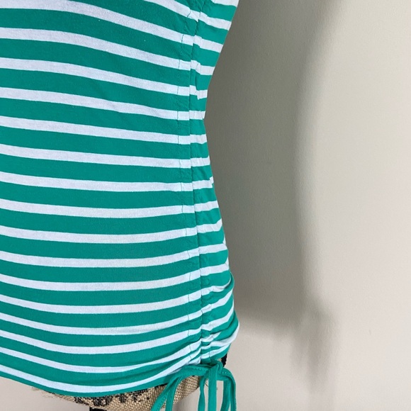 •Oh Mamma• striped maternity top - Picture 4 of 7